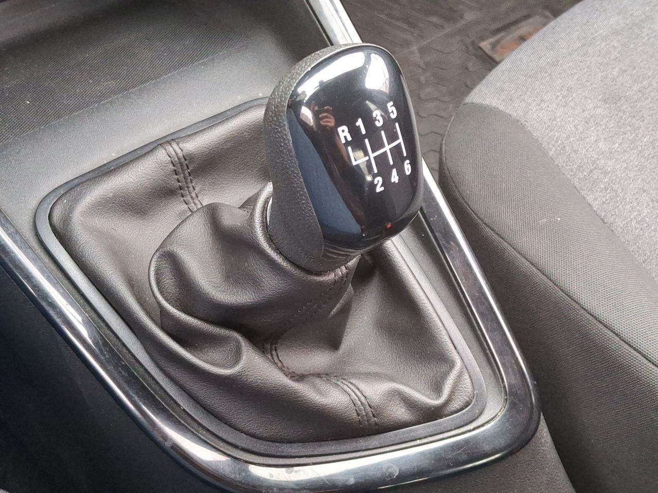 CHEVROLET - 27