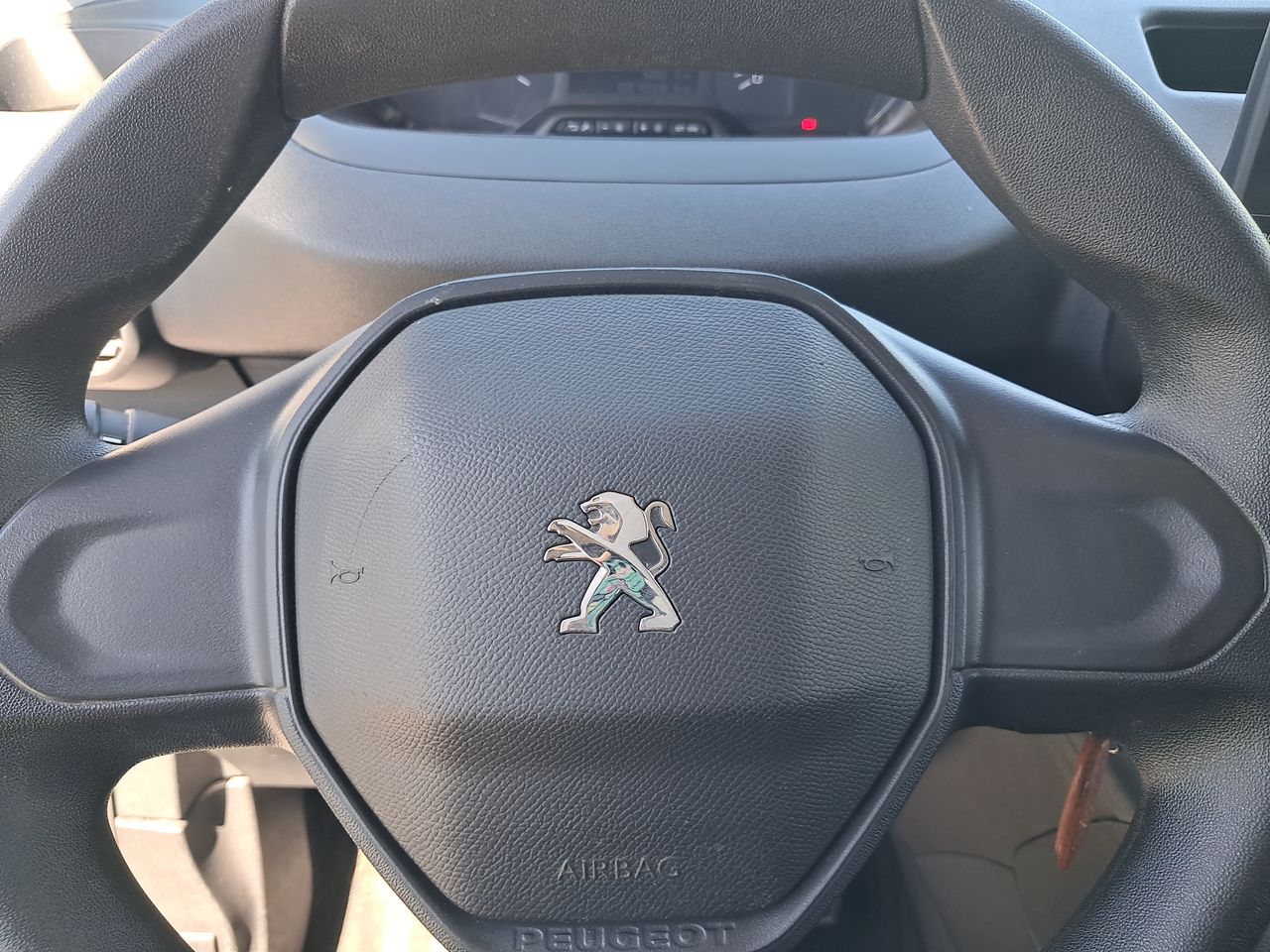 PEUGEOT - 25