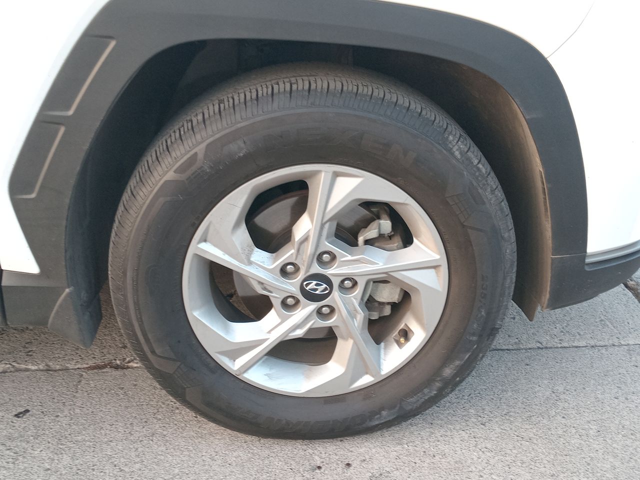 HYUNDAI - 1