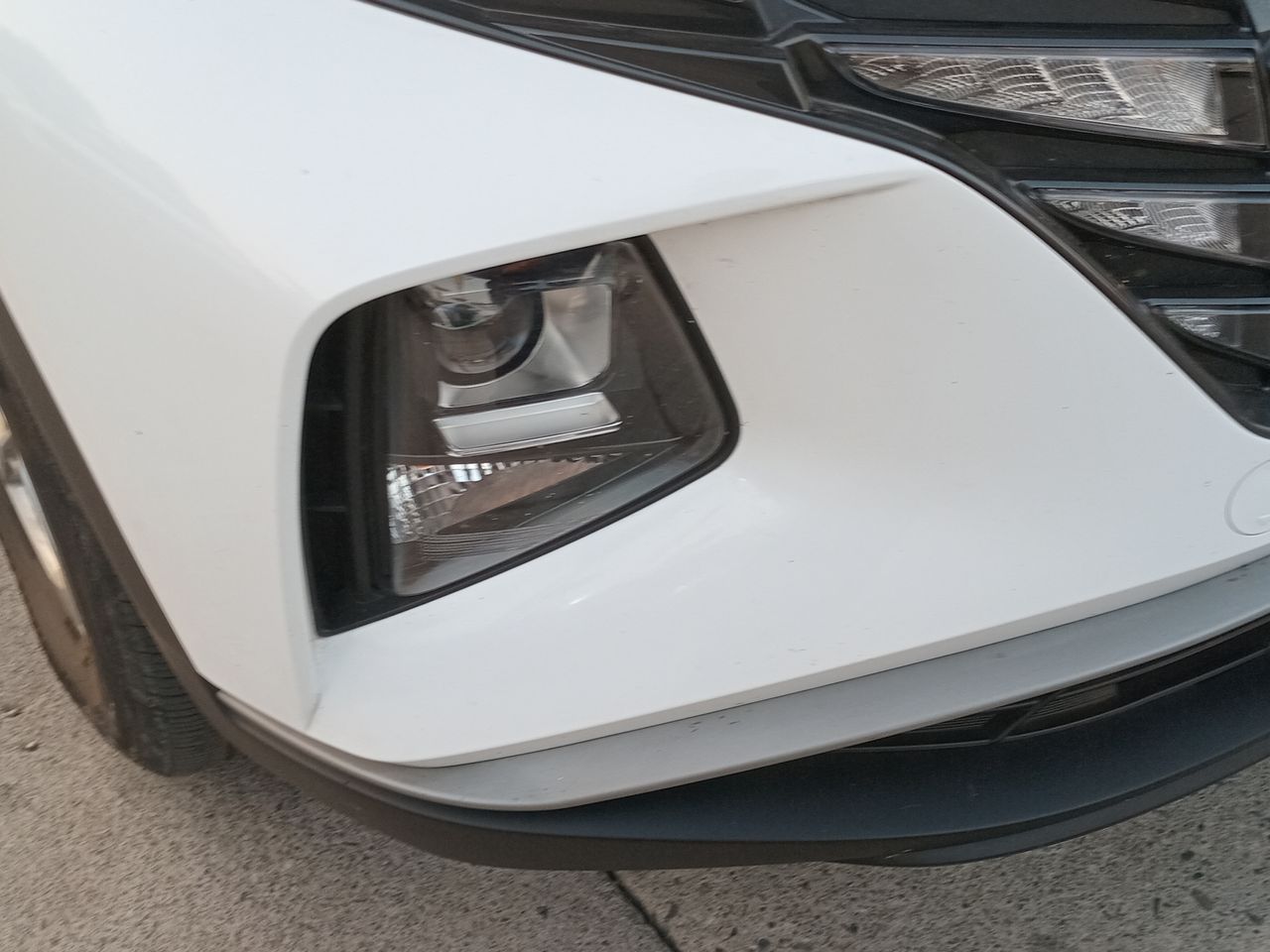 HYUNDAI - 3