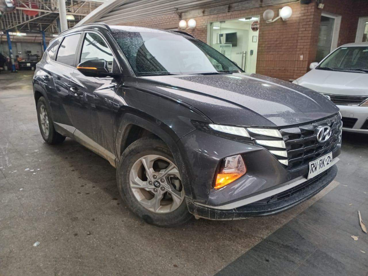 HYUNDAI - 1