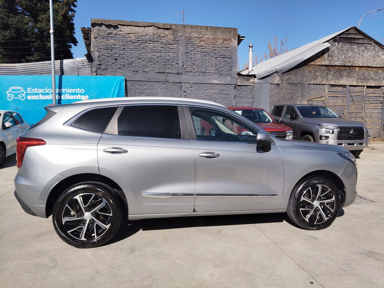 HAVAL - 8