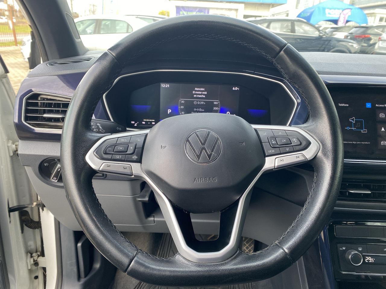 Volkswagen T-Cross — foto 26 de 34