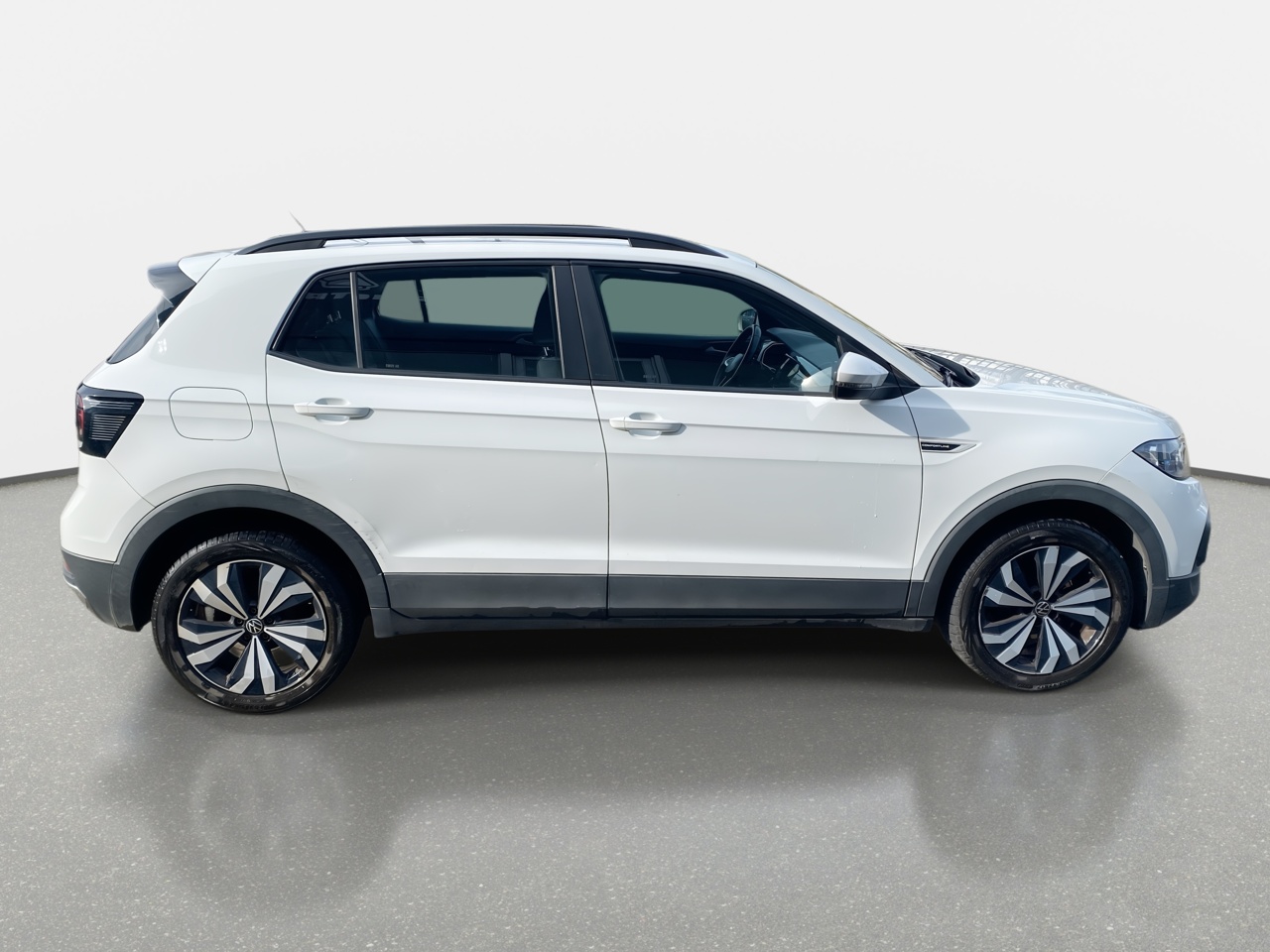 Volkswagen T-Cross — foto 9 de 34