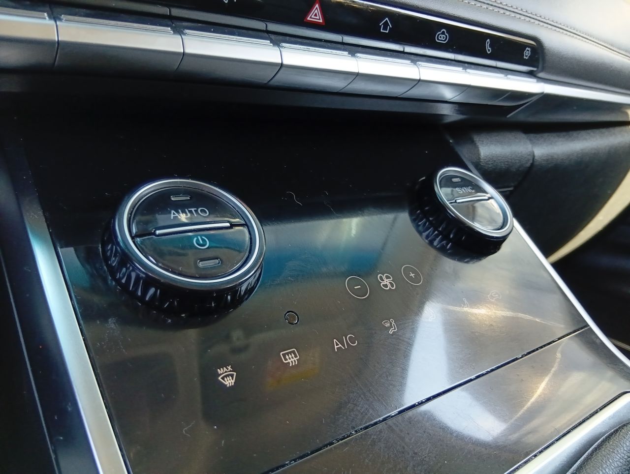 Chery Tiggo 8 — foto 22 de 27