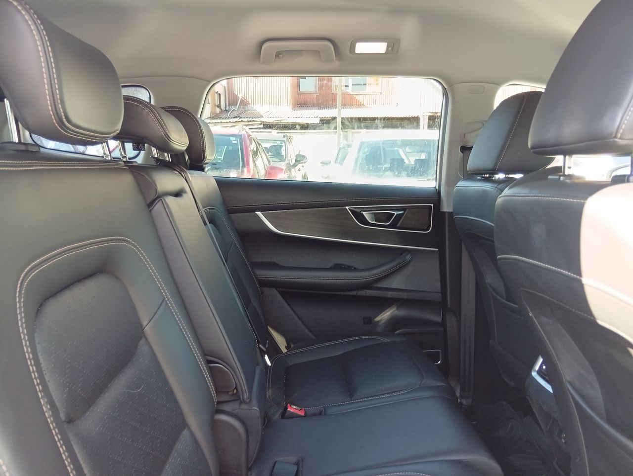Chery Tiggo 8 — foto 26 de 27