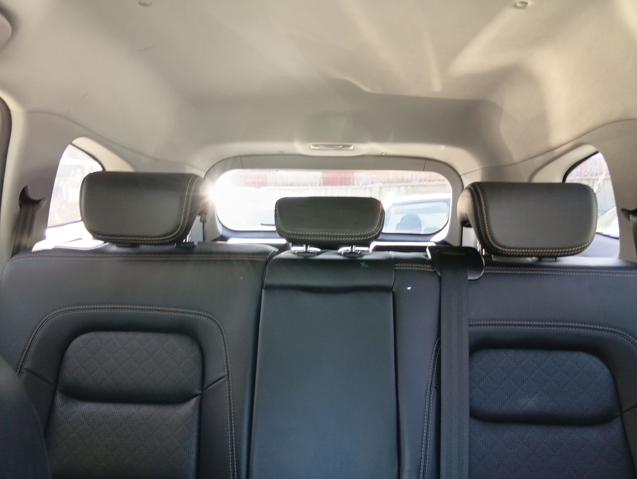Chery Tiggo 8 — foto 4 de 27