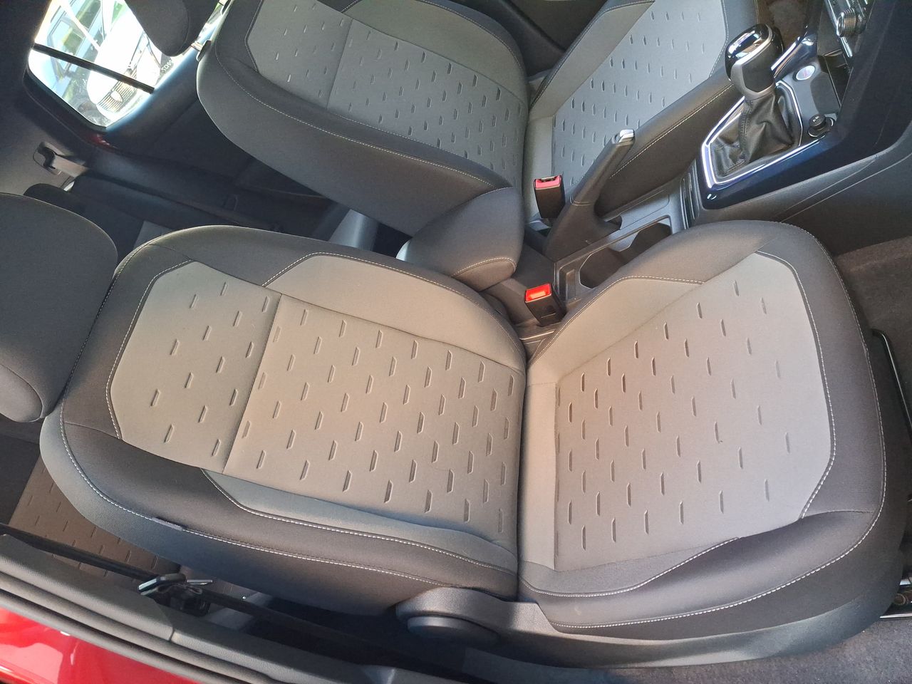 VOLKSWAGEN - 25