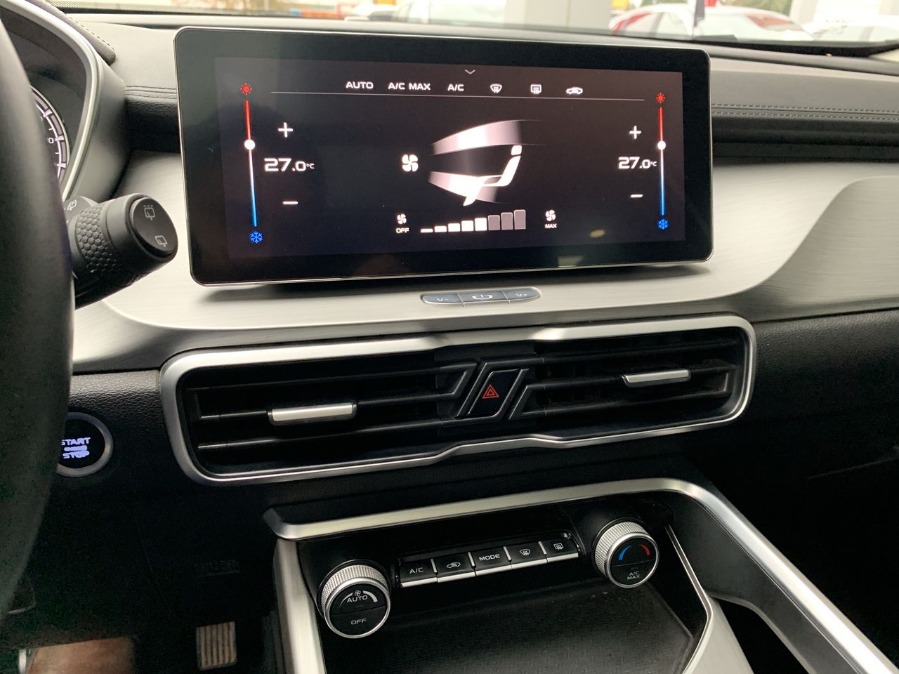 GEELY - 22