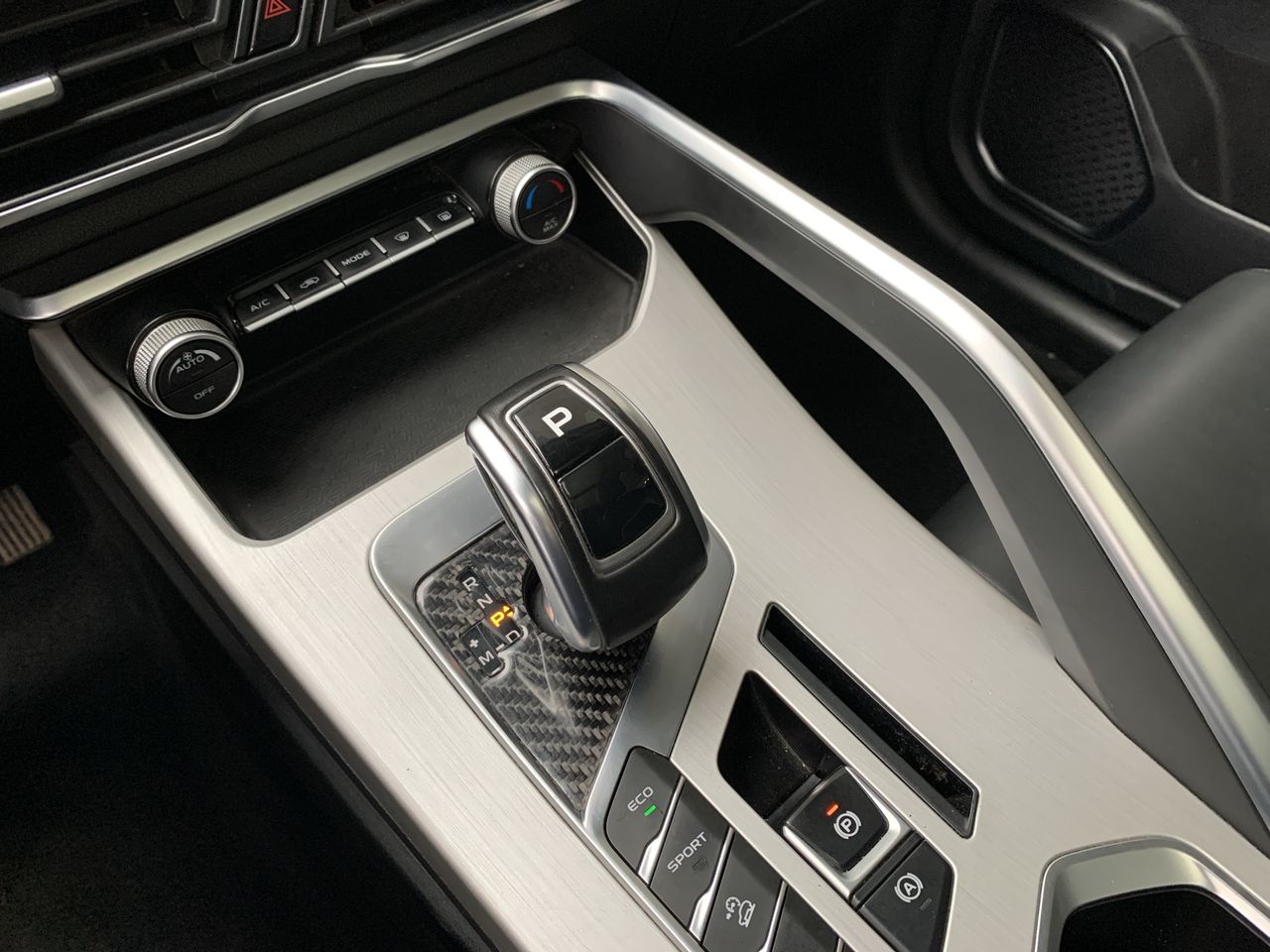 GEELY - 23