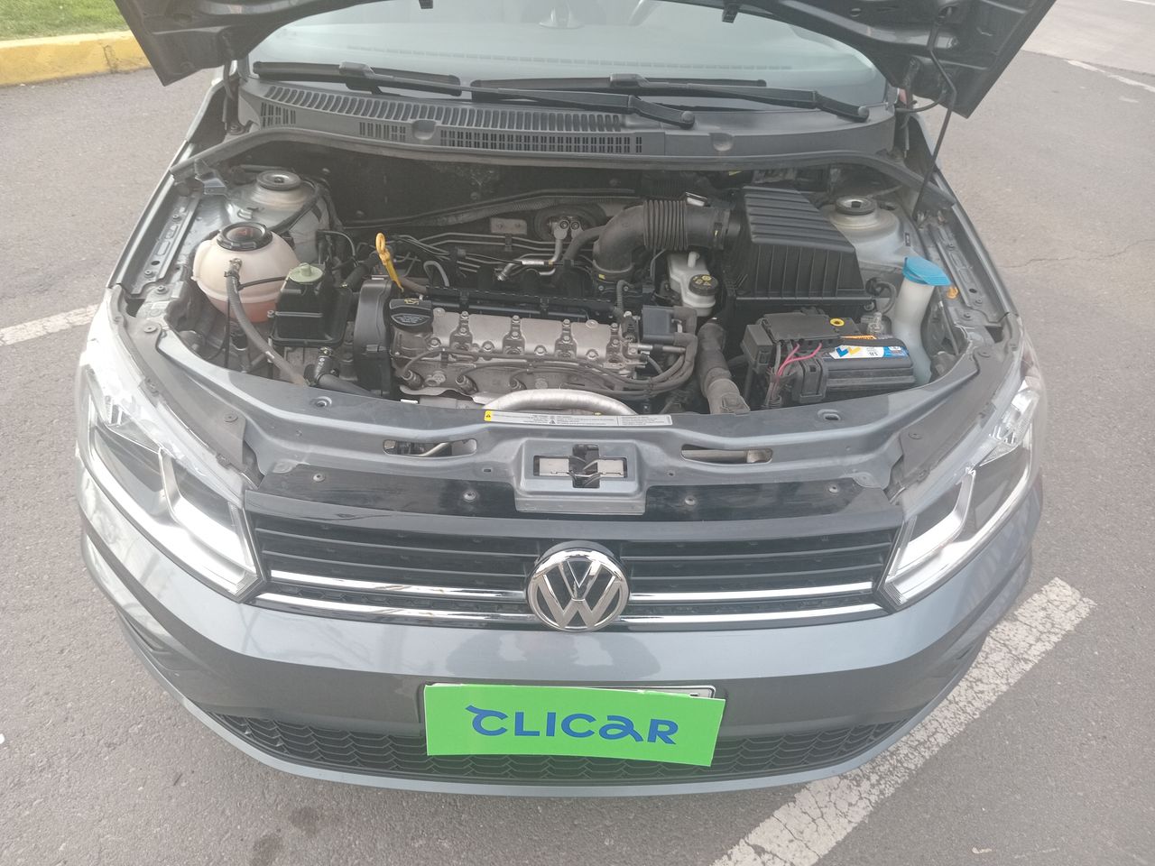 VOLKSWAGEN - 18