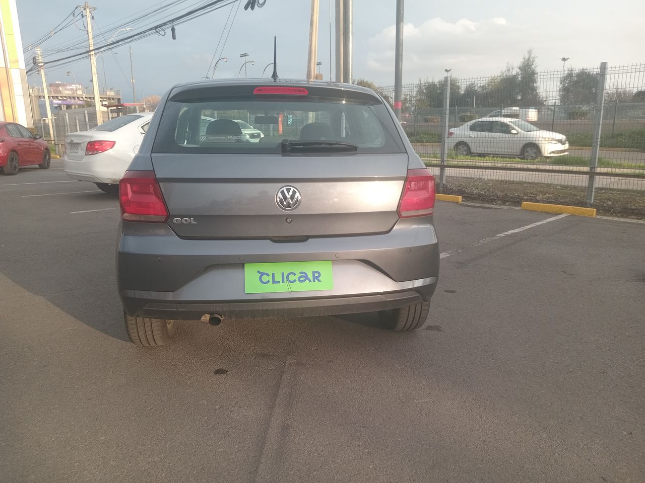 VOLKSWAGEN - 6