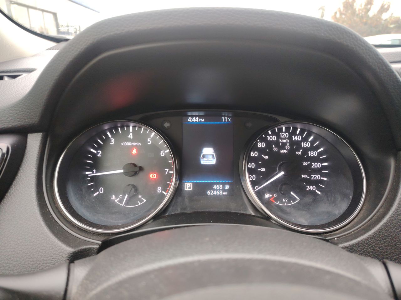 NISSAN - 16