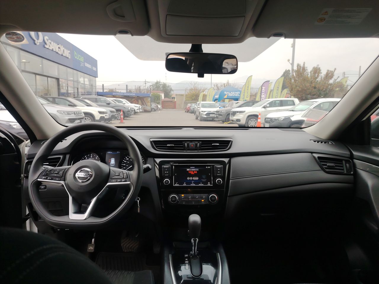 NISSAN - 21
