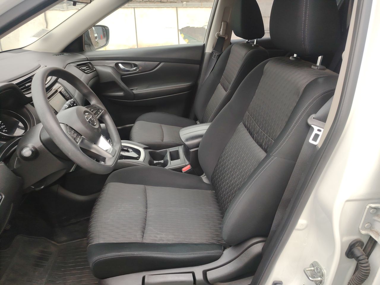 NISSAN - 13