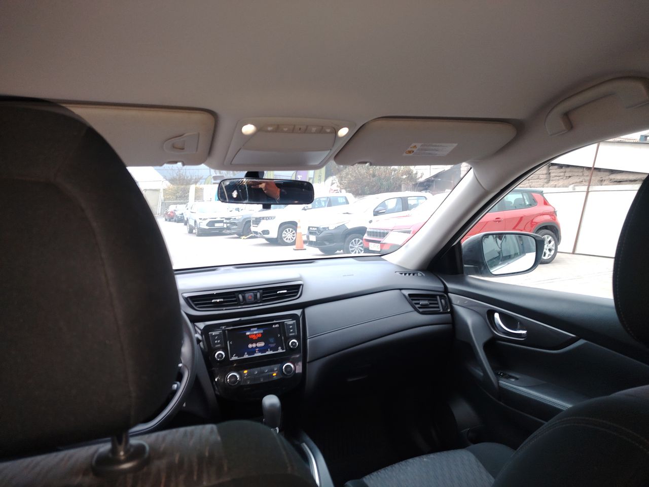NISSAN - 2