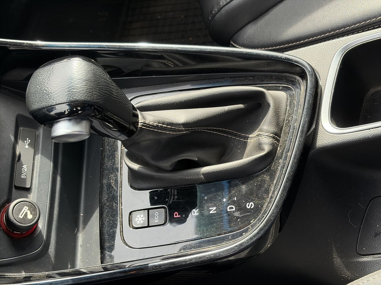 Chevrolet Captiva — foto 20 de 21