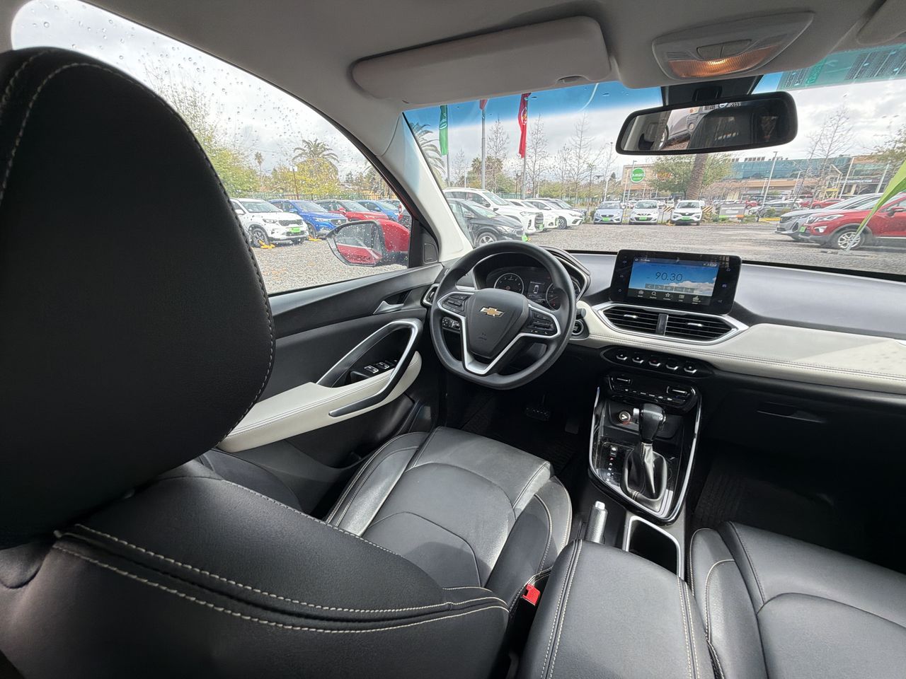 Chevrolet Captiva — foto 9 de 21