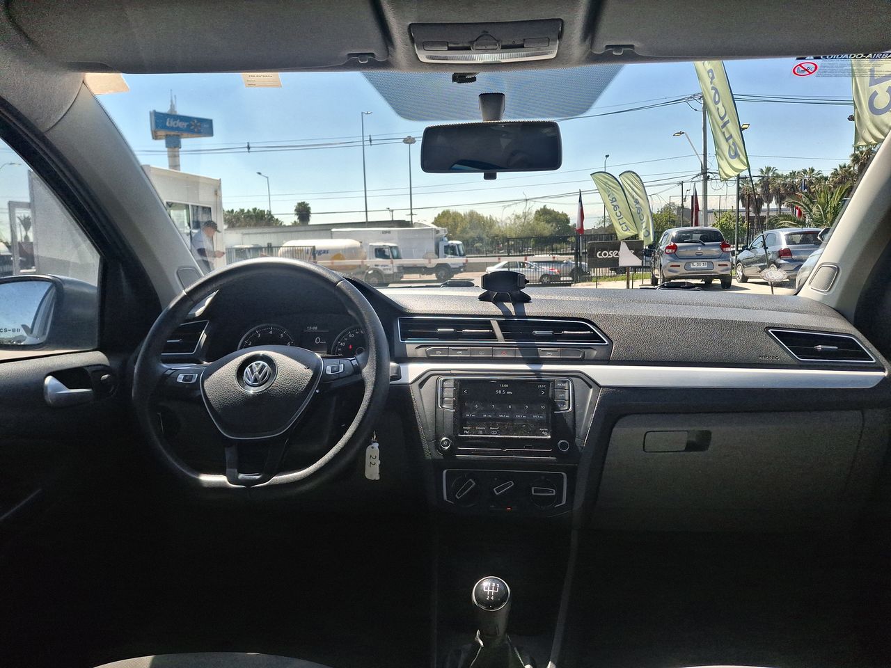 VOLKSWAGEN - 9