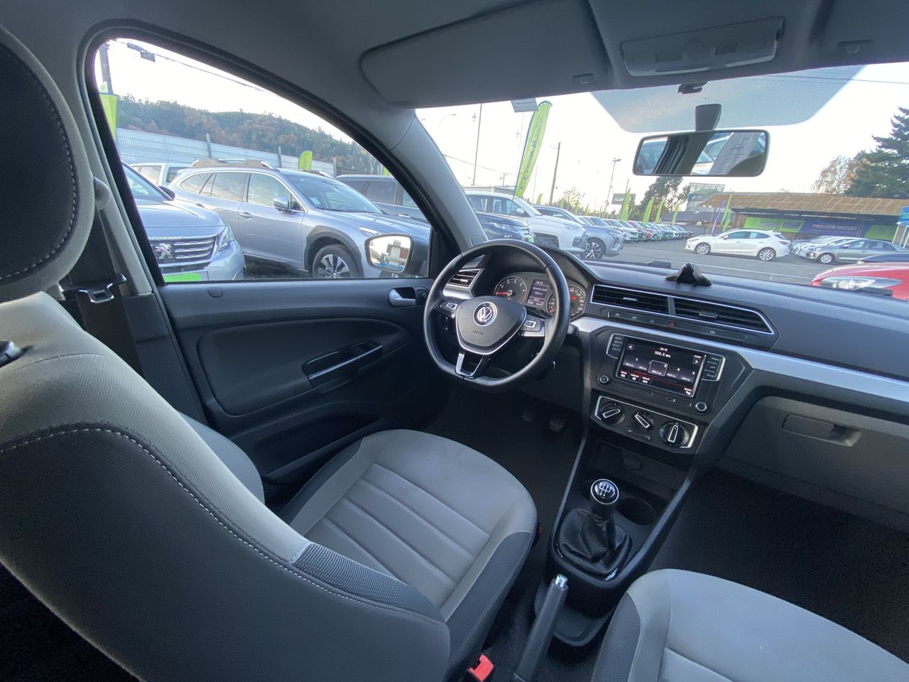 VOLKSWAGEN - 8