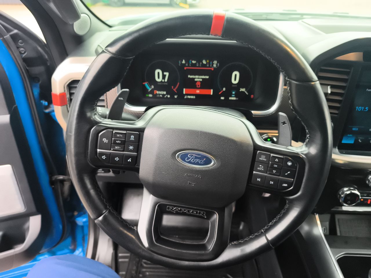 Ford F-150 Raptor — foto 24 de 35