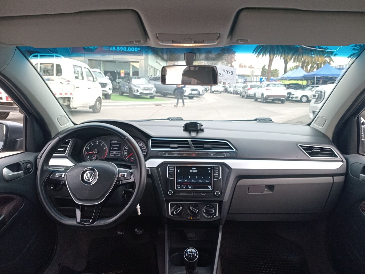 VOLKSWAGEN - 22