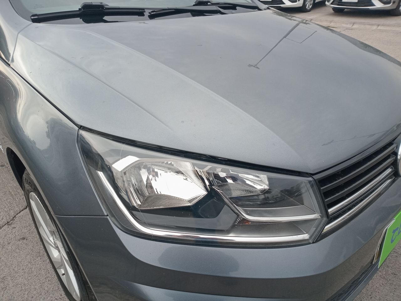 VOLKSWAGEN - 8