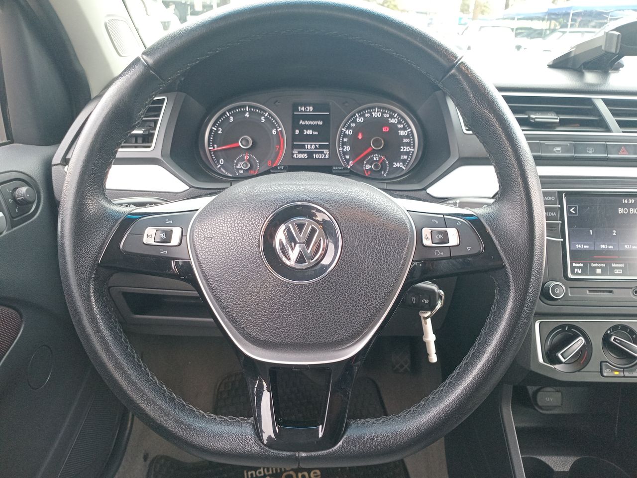 VOLKSWAGEN - 15