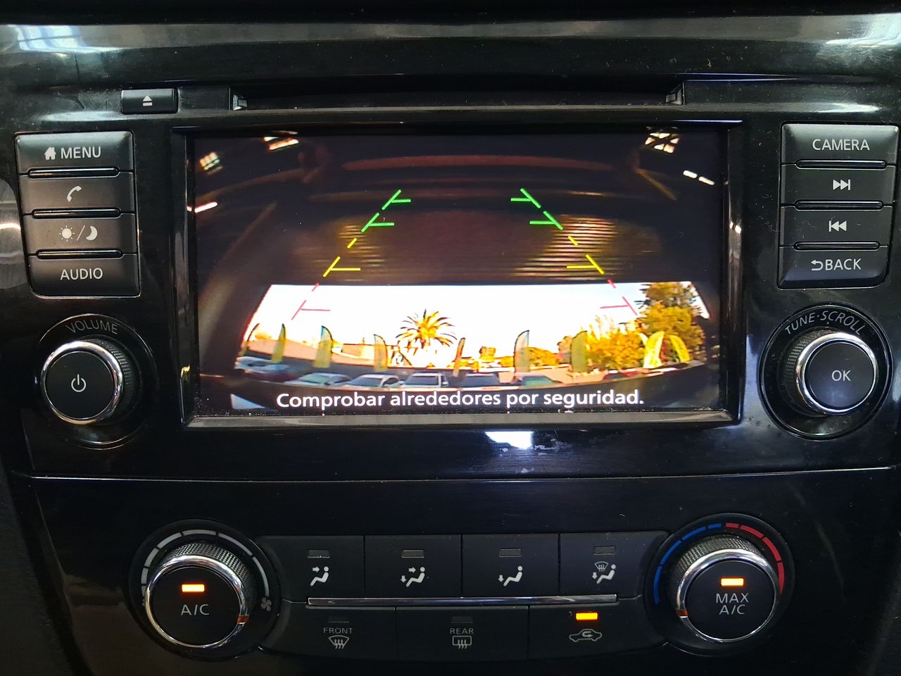 NISSAN - 20