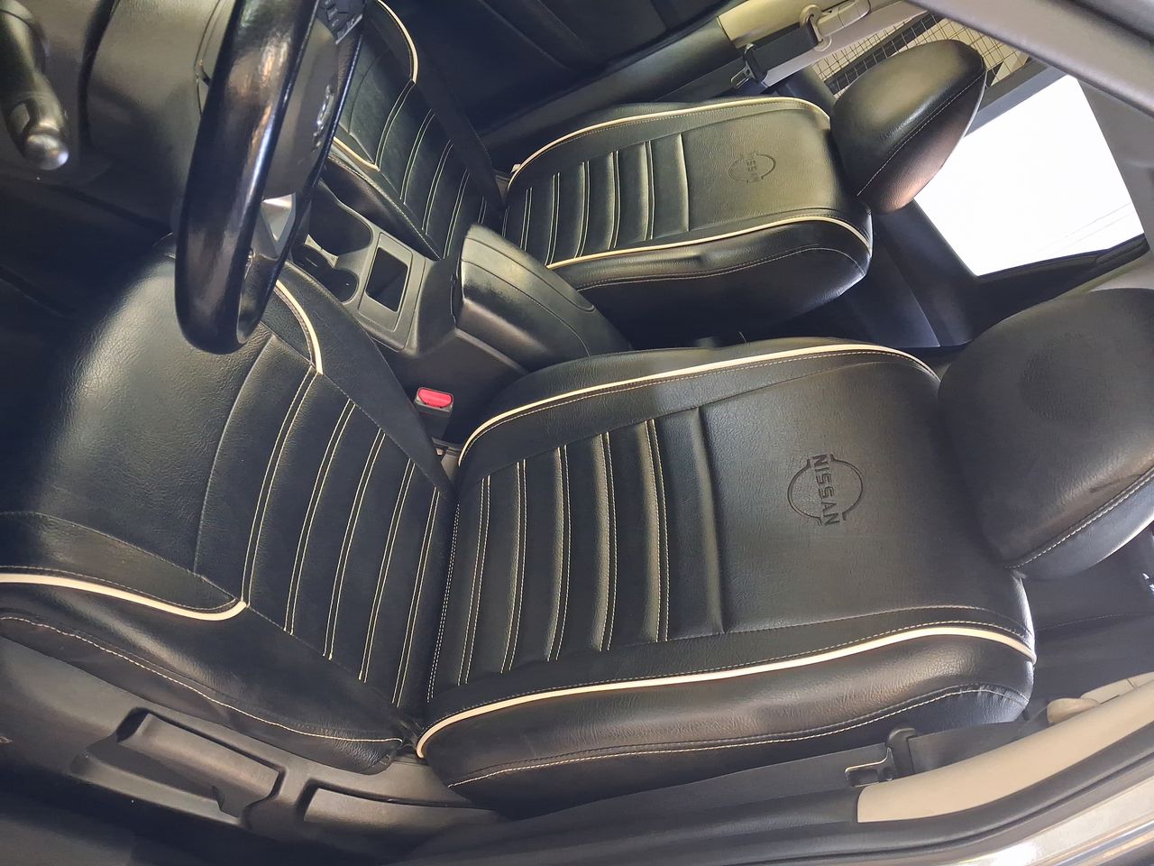 NISSAN - 15