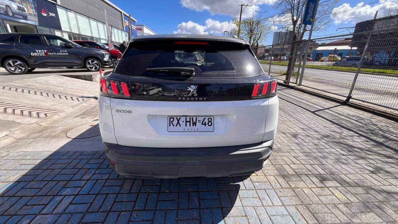 PEUGEOT - 5