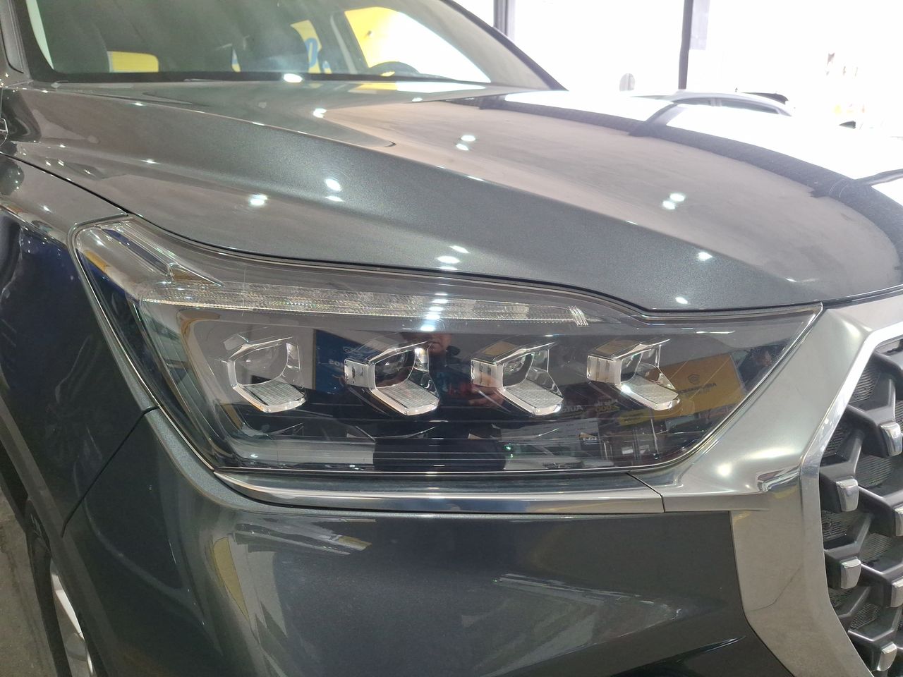 SSANGYONG - 18