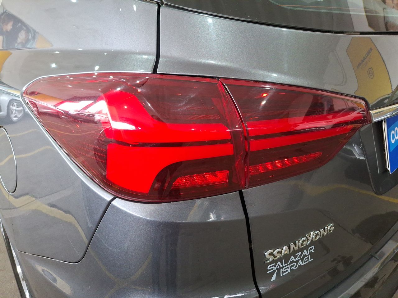 SSANGYONG - 20