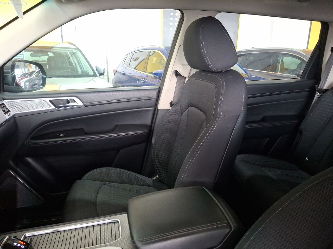 SSANGYONG - 11