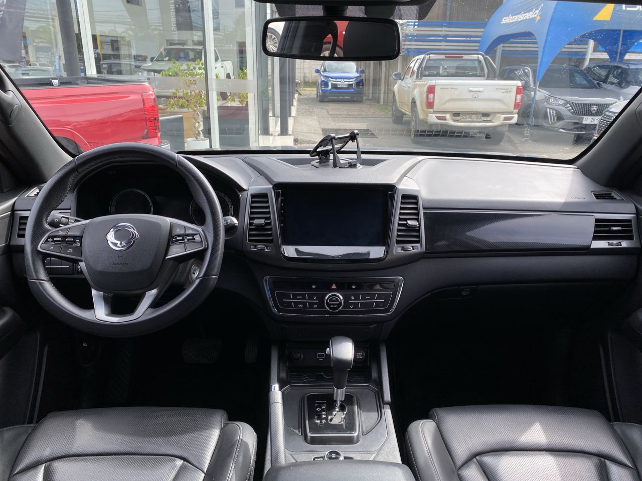 SSANGYONG - 32