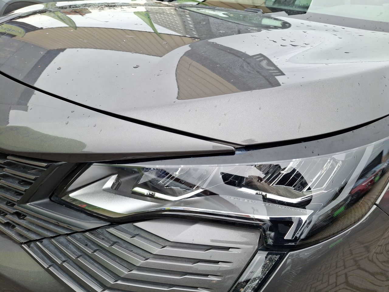 Land Rover Range Rover Evoque — foto 19 de 35