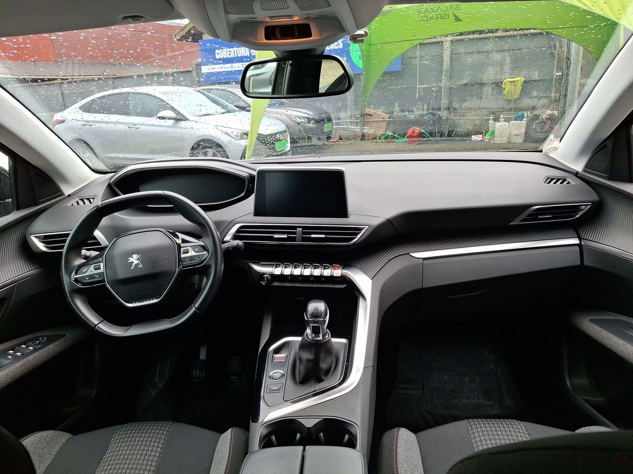 Land Rover Range Rover Evoque — foto 10 de 35