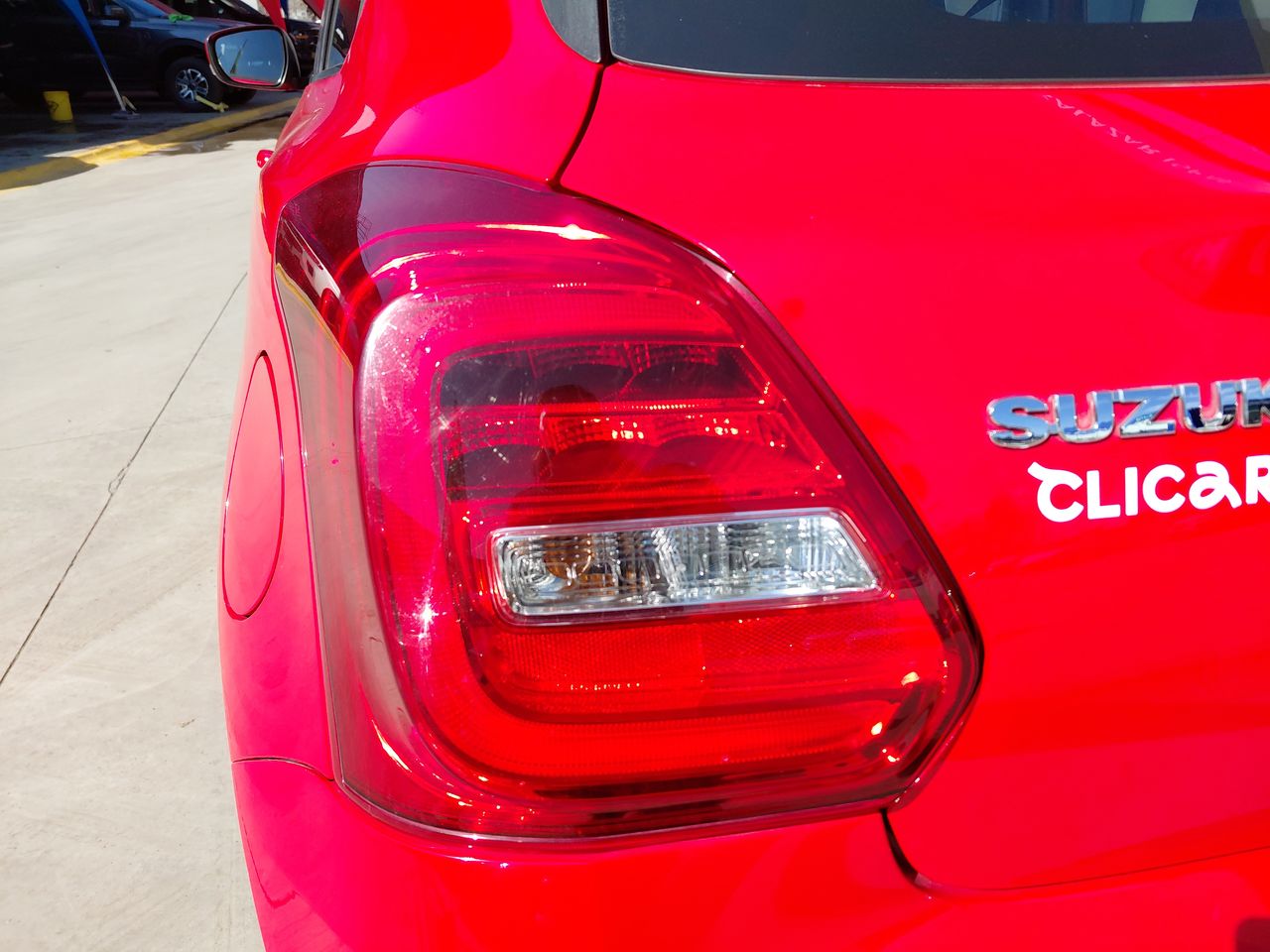 BMW 118I — foto 13 de 25