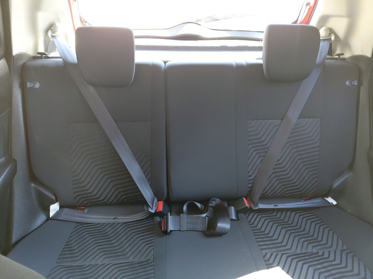 BMW 118I — foto 6 de 25