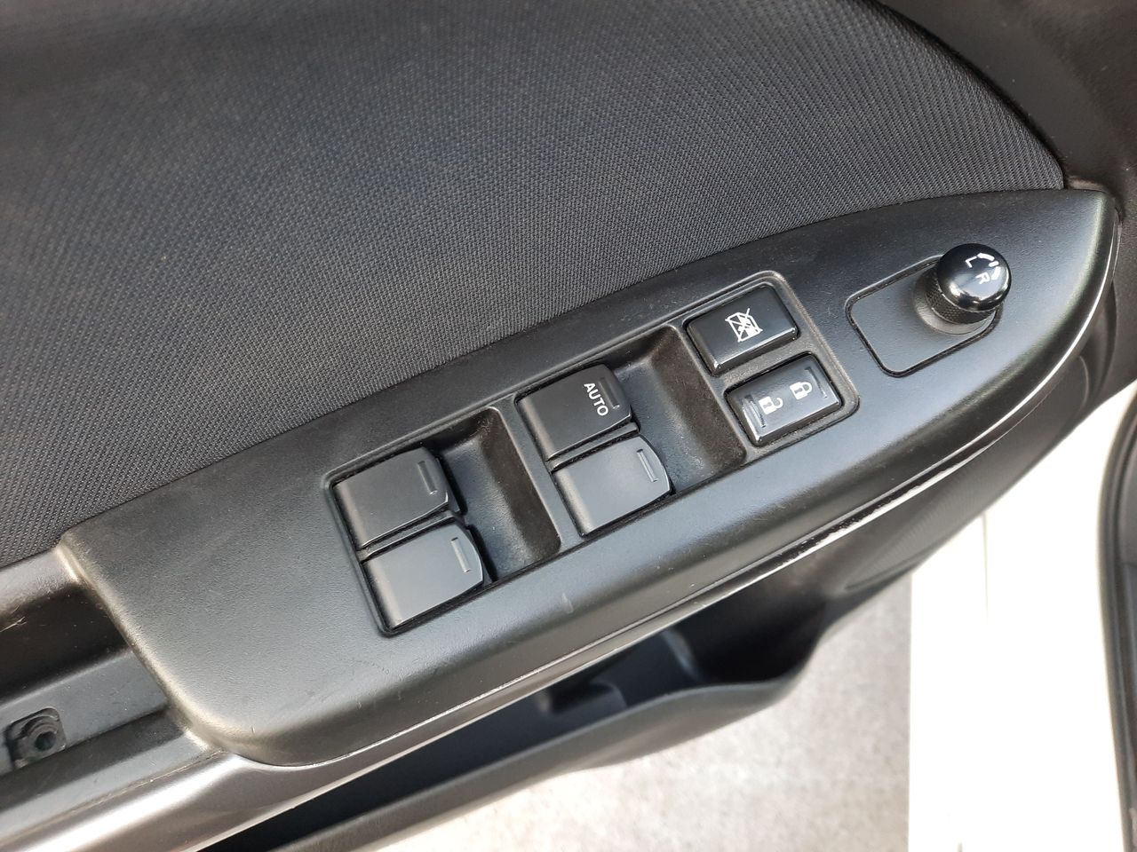 SUZUKI - 20