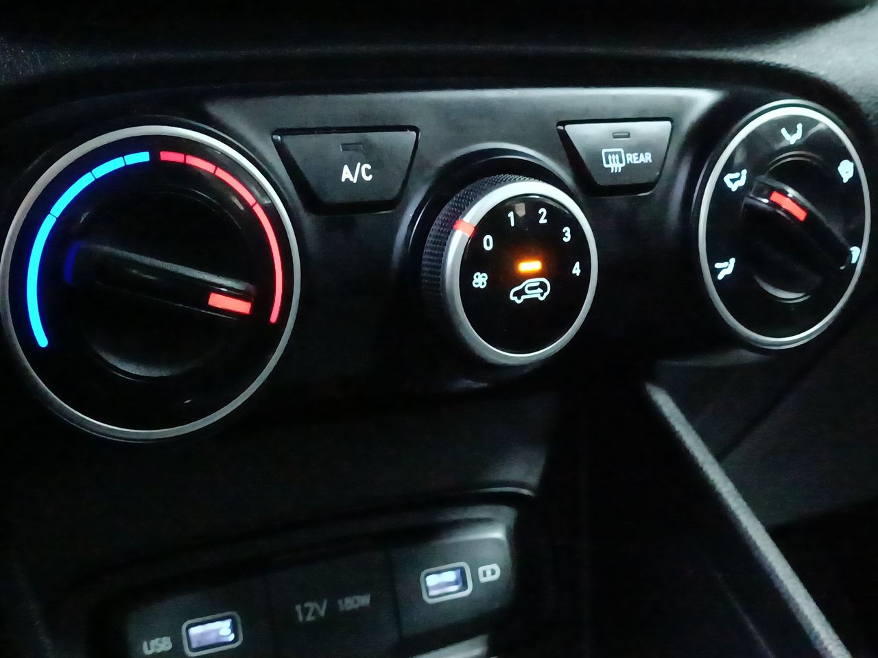 HYUNDAI - 27