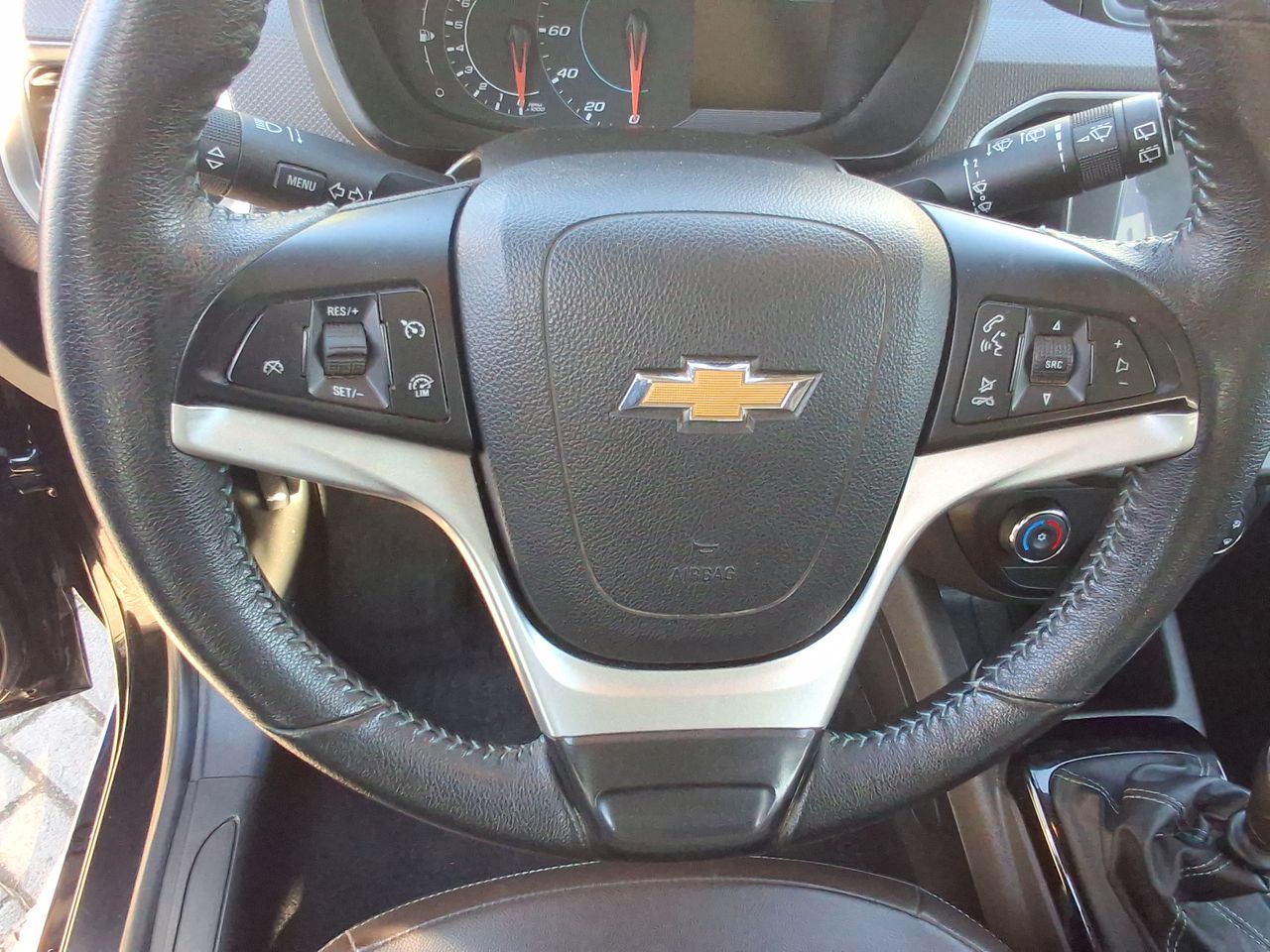 CHEVROLET - 26