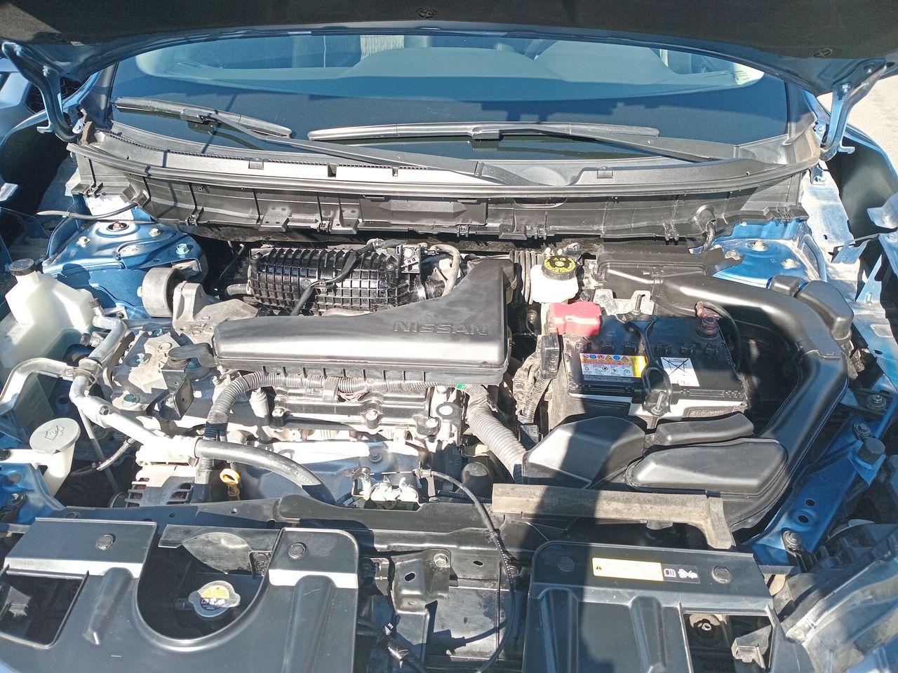 NISSAN - 16