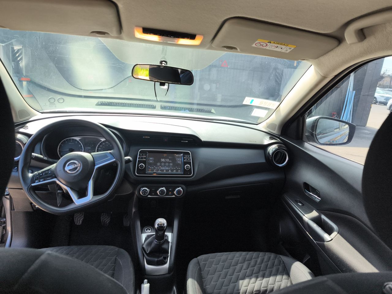 NISSAN - 1