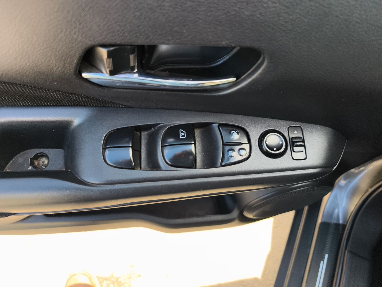 Nissan Kicks — foto 12 de 24