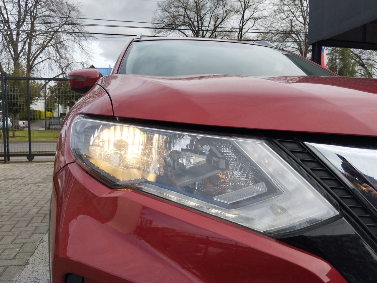 NISSAN - 18