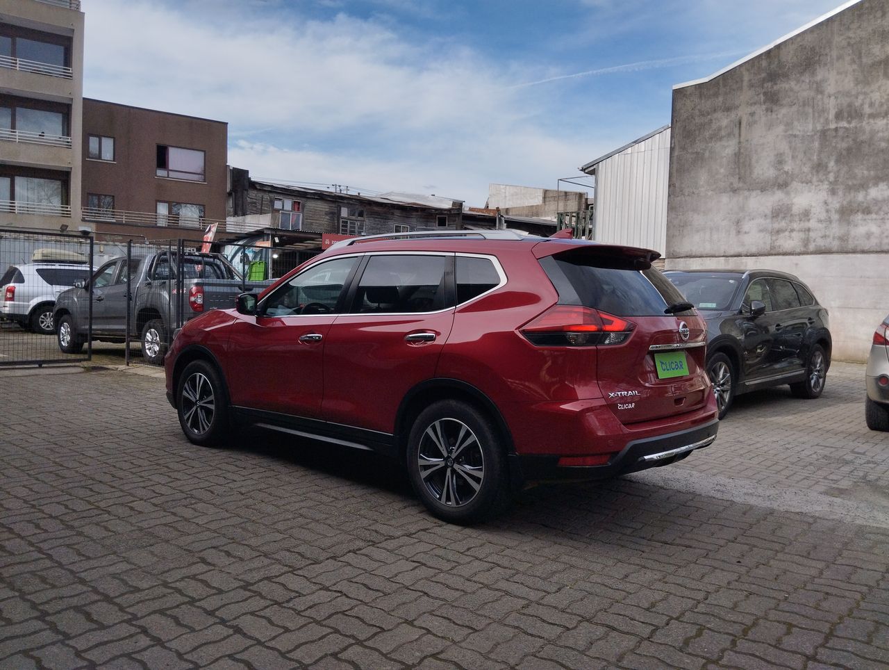 NISSAN - 7