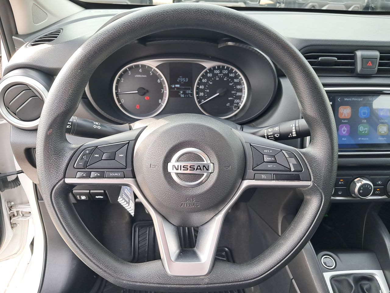 NISSAN - 16