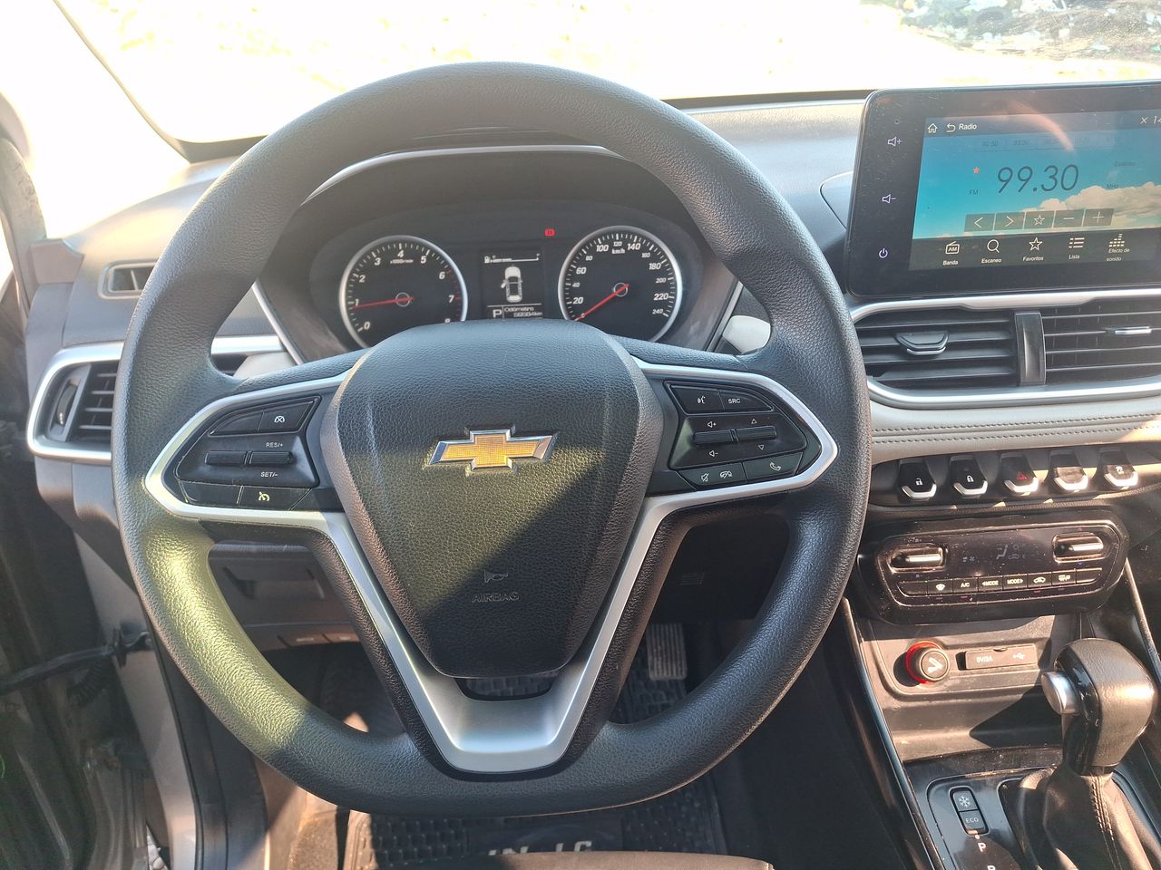 Chevrolet Captiva — foto 24 de 32