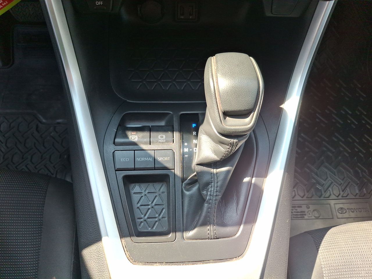 TOYOTA - 30